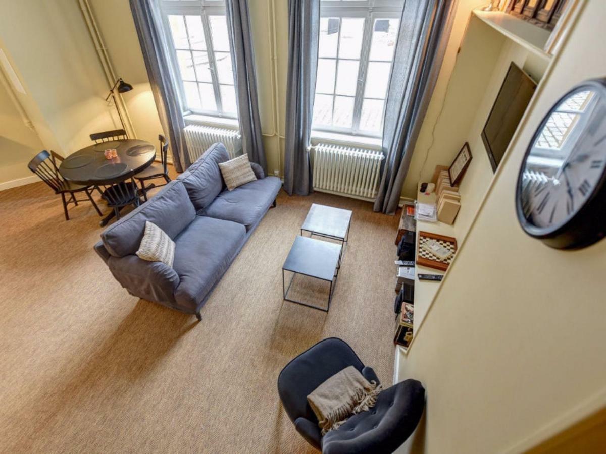 H-Bnb - Les Meubles Du 1 Bed and Breakfast Metz Rum bild