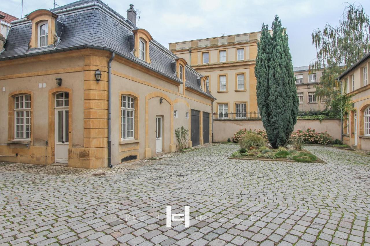 H-Bnb - Les Meubles Du 1 Bed and Breakfast Metz Exteriör bild